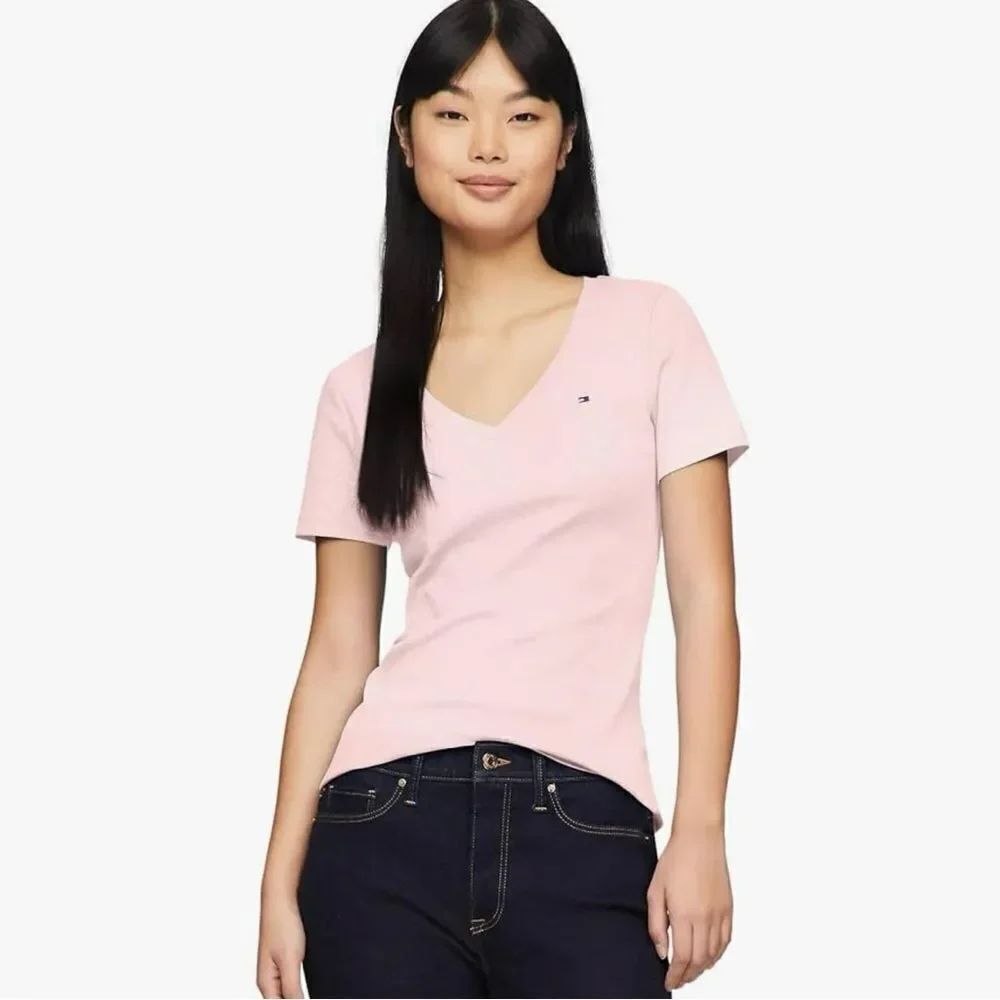 Tommy Hilfiger New Light Blue V-Neck T-Shirt - Picture 3 of 8